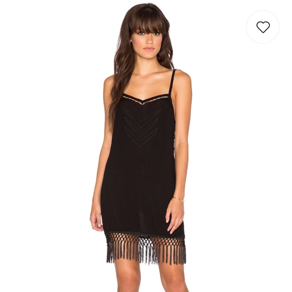 Yireh Fringe black dress (Hawaiian company)
